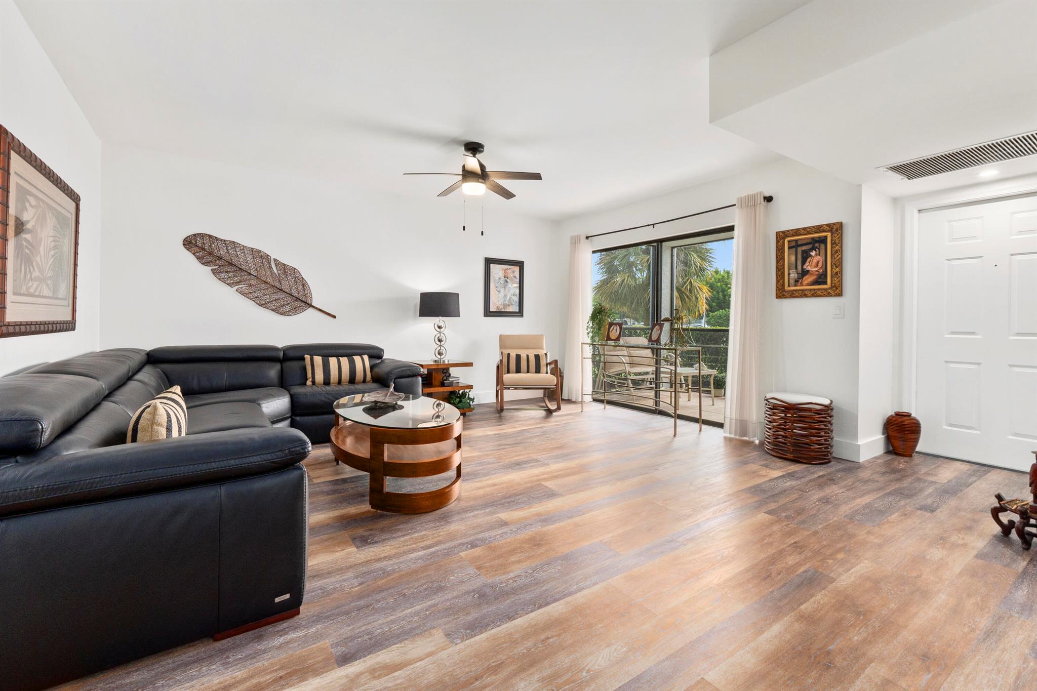 Stuart, Florida 34994, United States, 3 Bedrooms Bedrooms, ,2 BathroomsBathrooms,Residential,Pending,209505