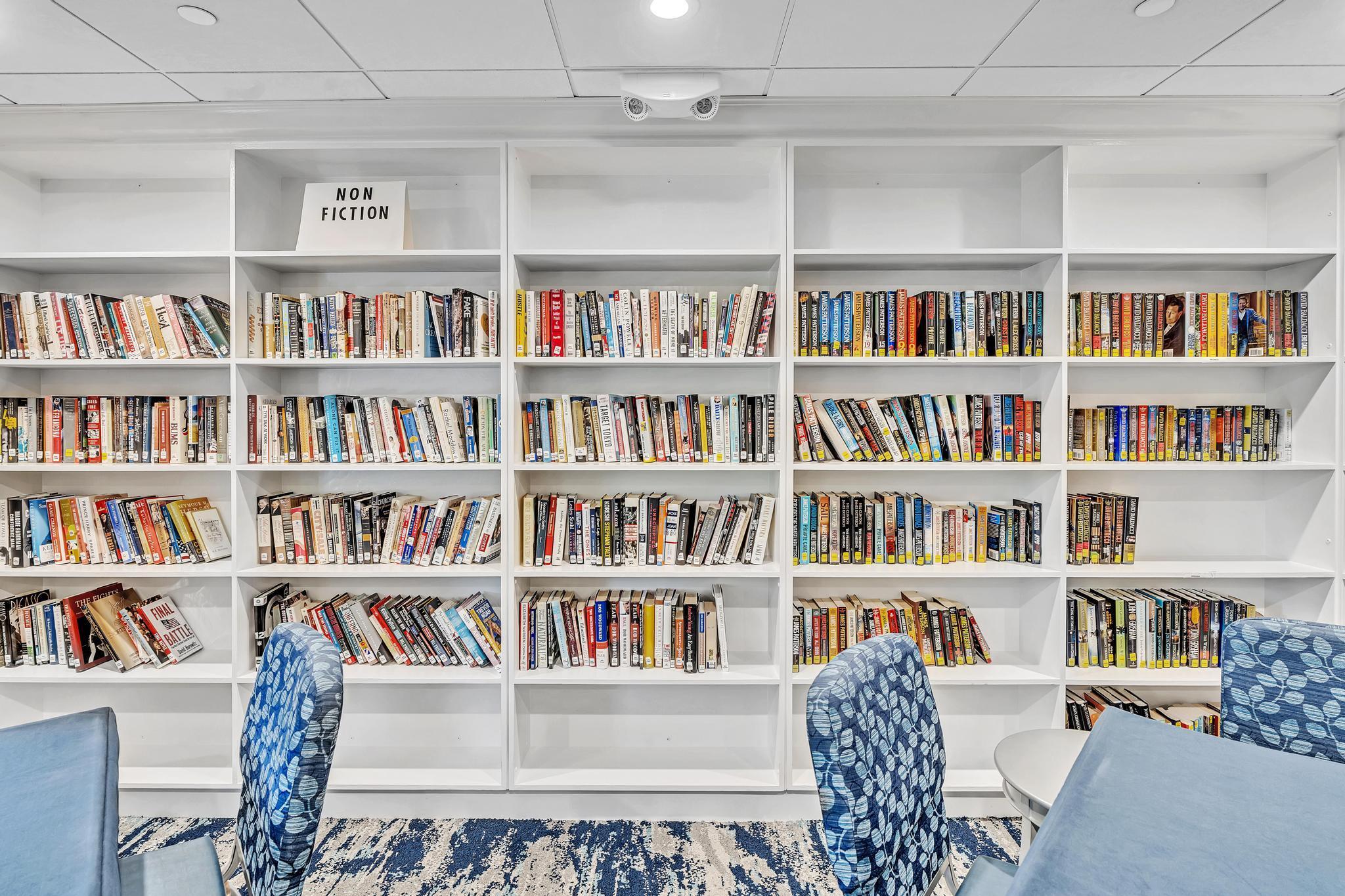 HUNTINGTON LAKES - Residential