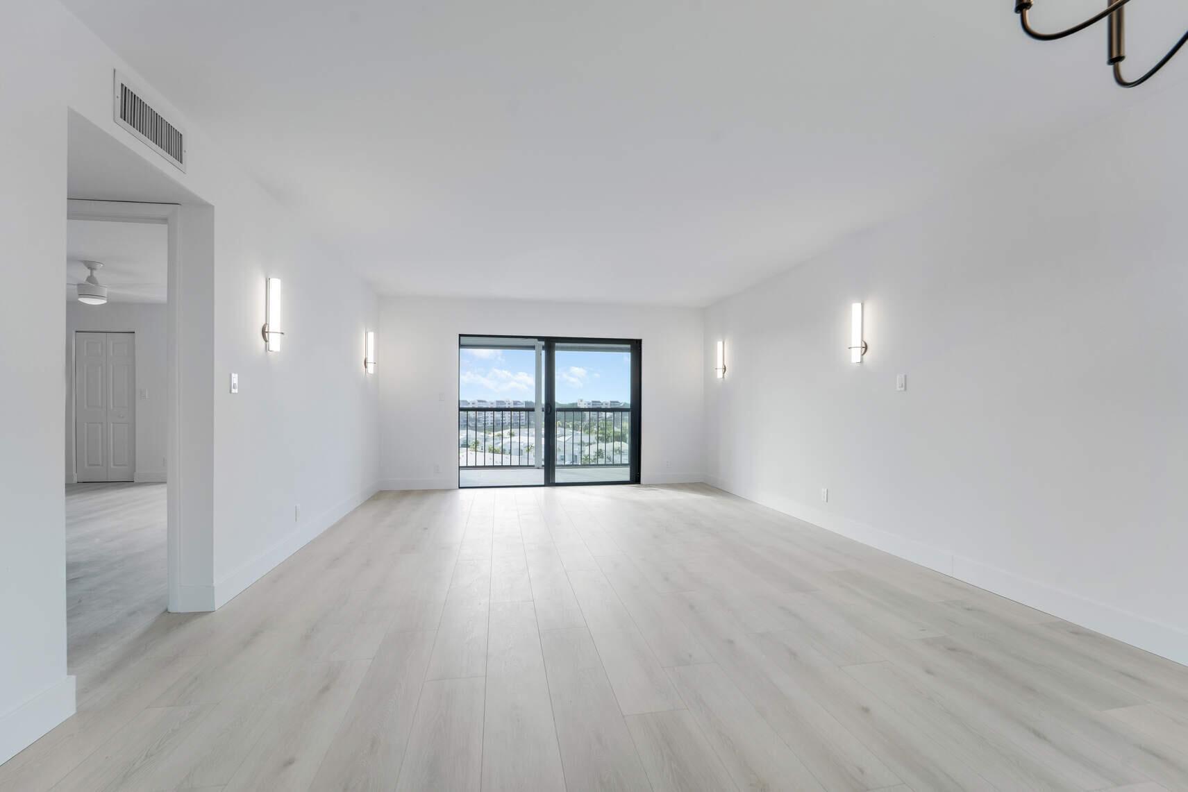 7076 Huntington Lane 803, Delray Beach, FL, 33446/$299,000 4 7076 Huntington Lane 803