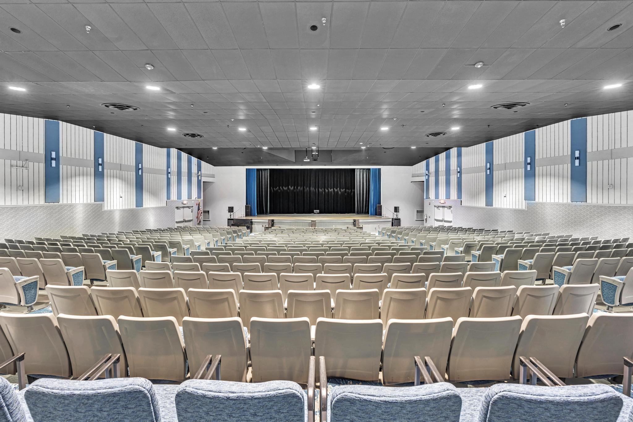 HUNTINGTON LAKES - Residential