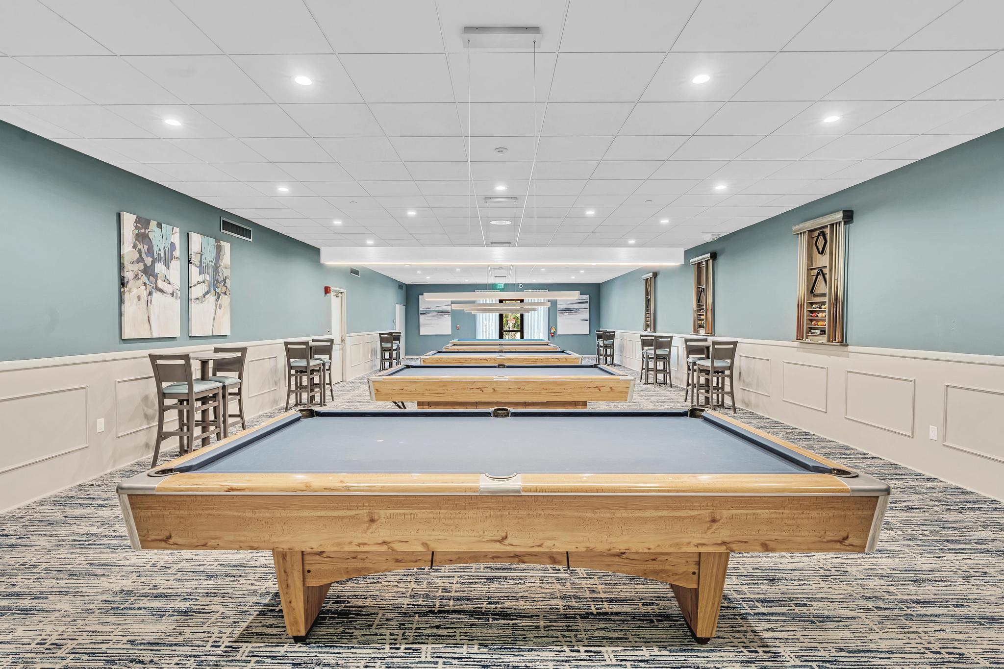 HUNTINGTON LAKES - Residential