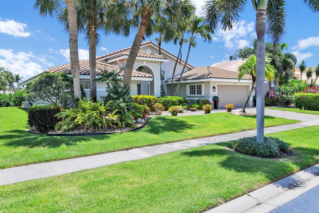 Photo of 12388 Lakeridge Falls Drive, Boynton Beach, FL 33437 (MLS # R11099885)