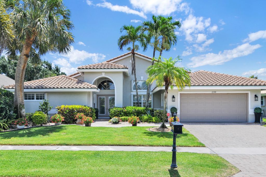 Photo of 12388 Lakeridge Falls Drive, Boynton Beach, FL 33437 (MLS # R11099885)