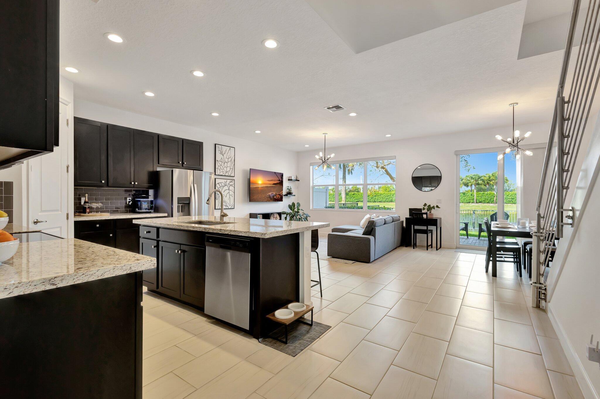 Properties 9043 Kingsmoor Way