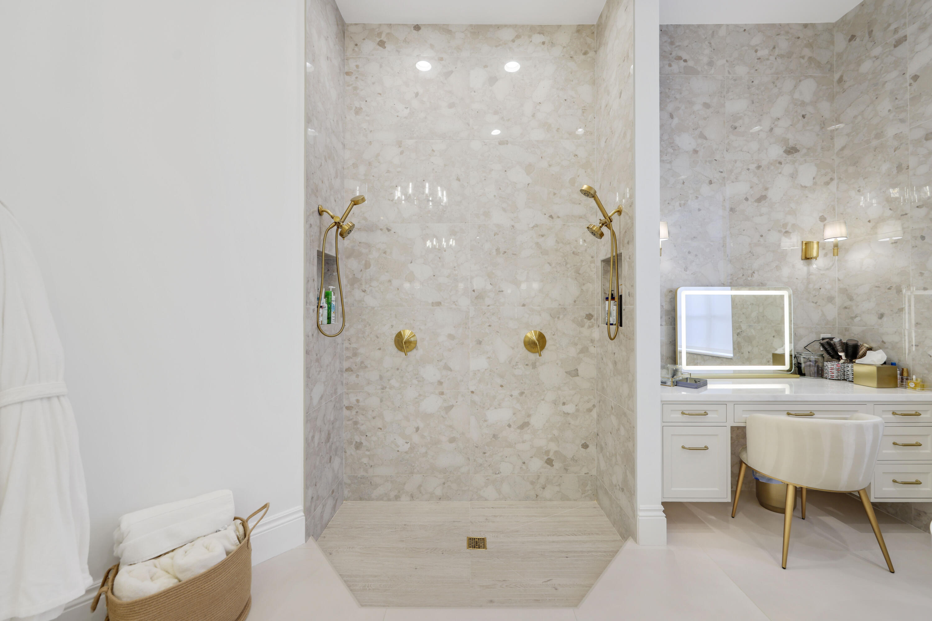 Grand Cay Estates - Residential