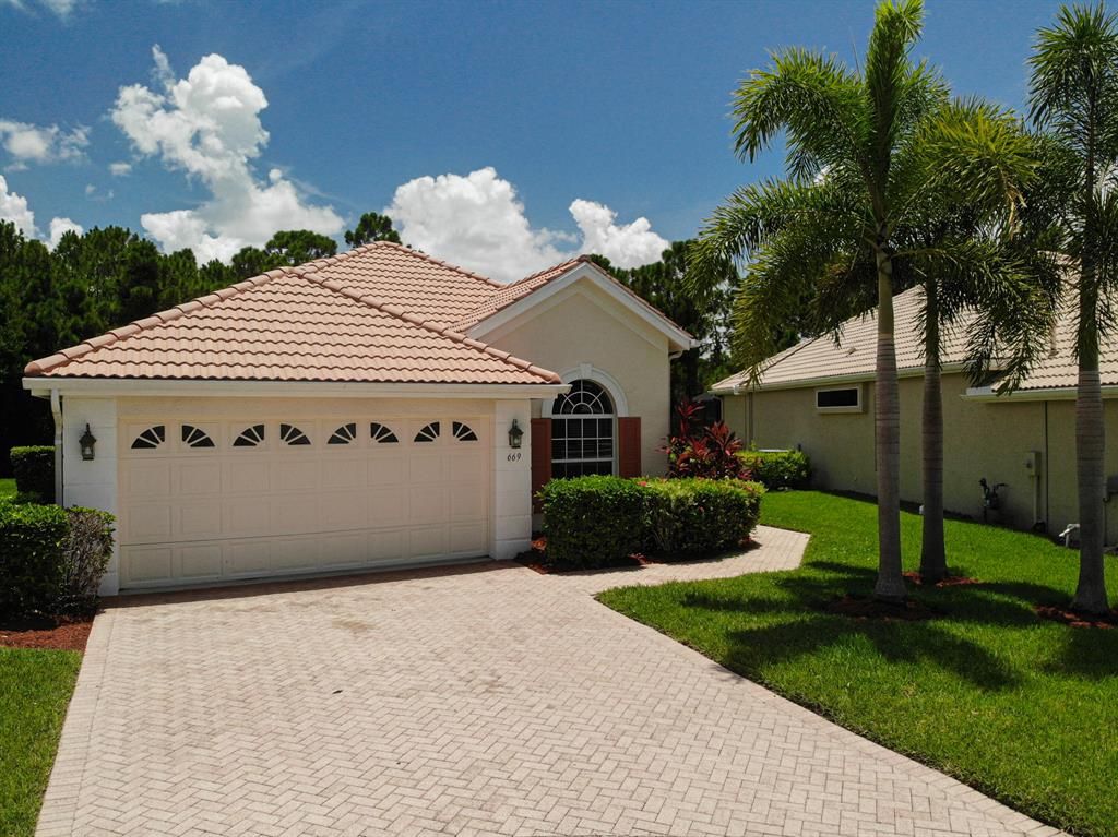 Photo of 669 SW Andros Circle, Port Saint Lucie, FL 34986 (MLS # R10732873)