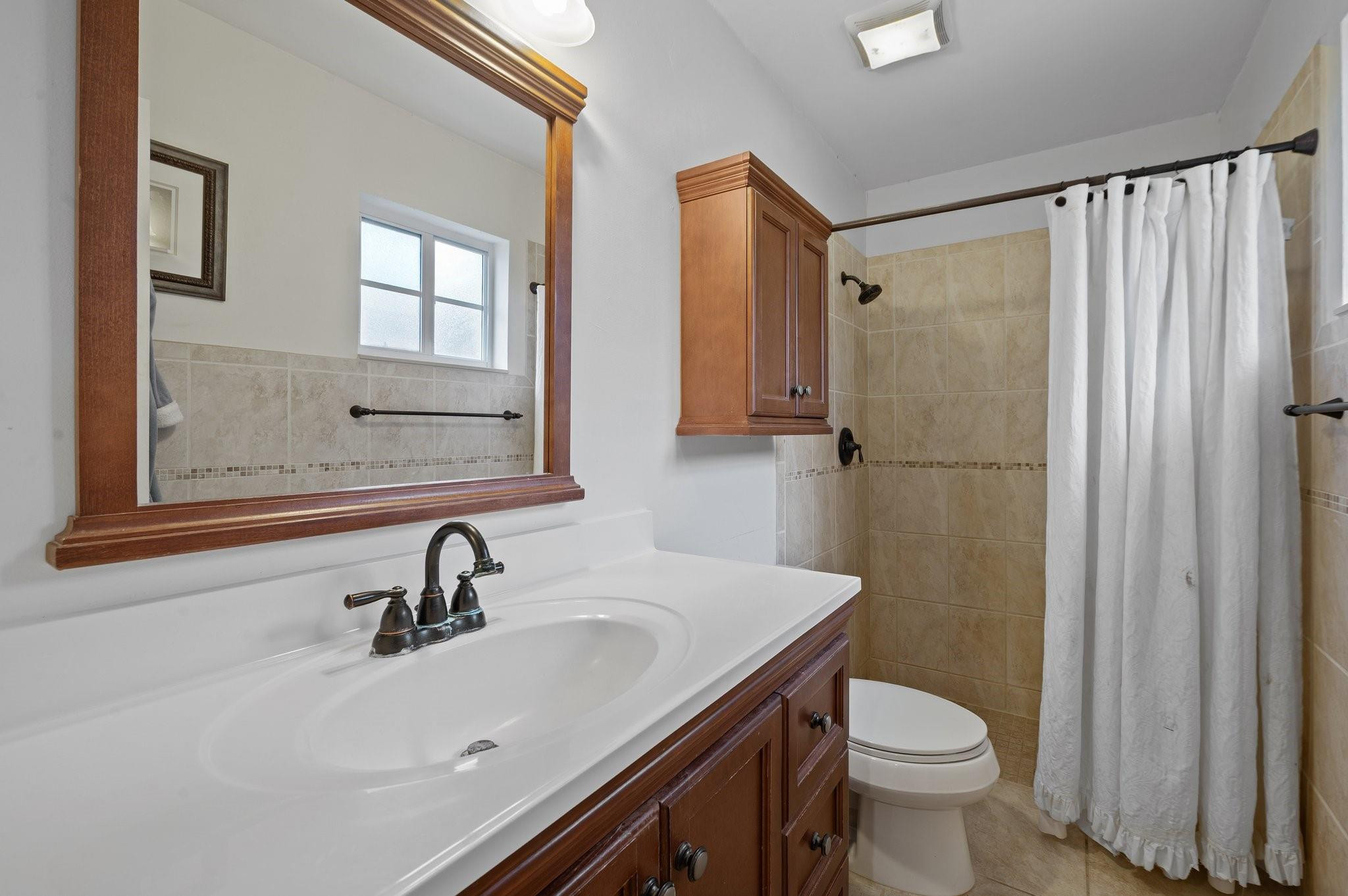 Country Estates 91-16 B - Residential