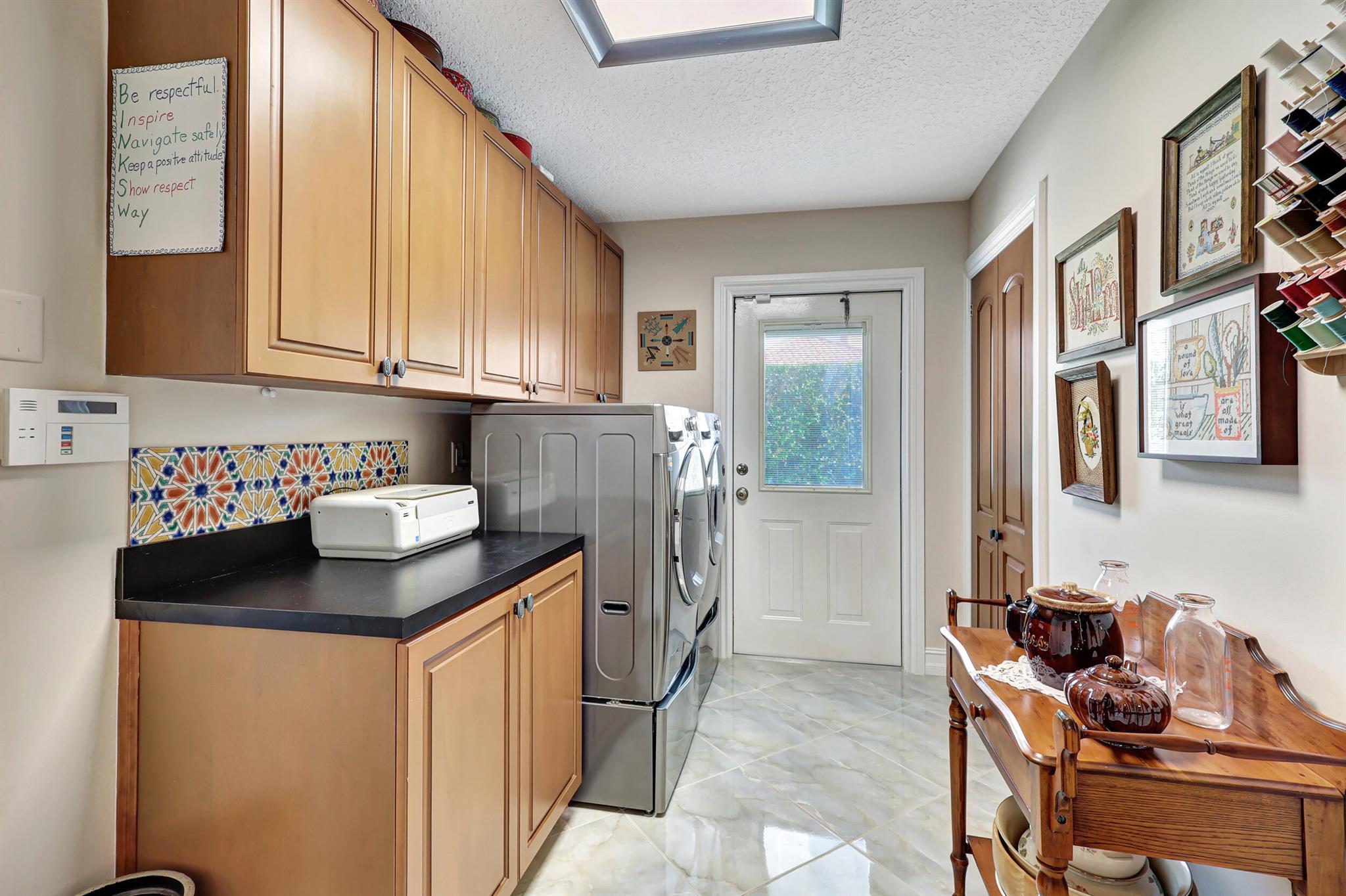 MEADOW WOOD OF THE LANDINGS AT WELLINGTO - Residential