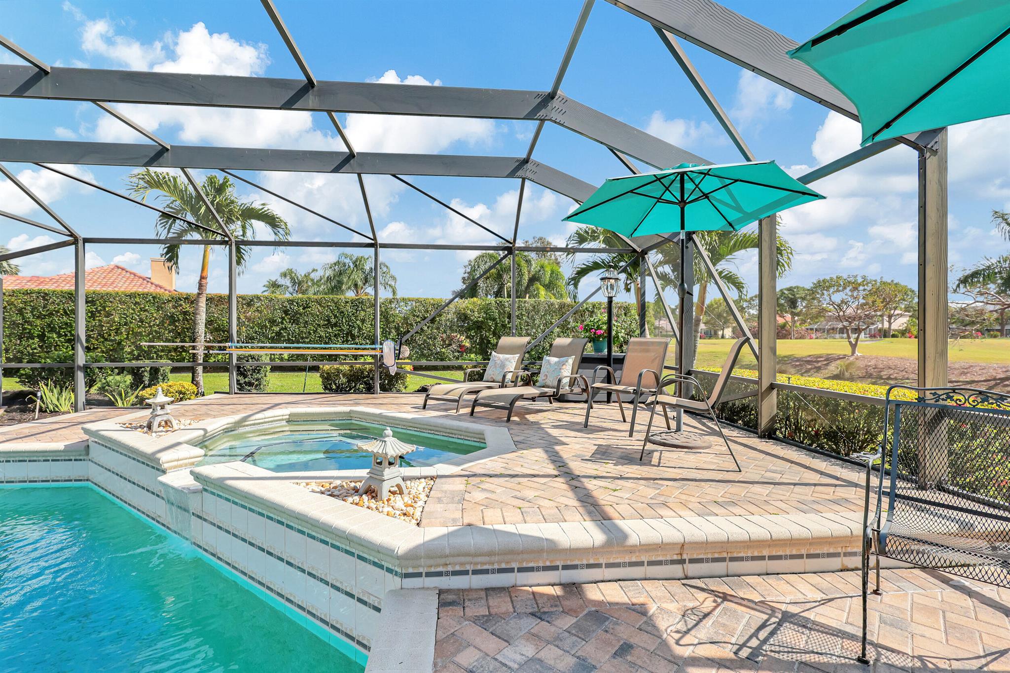 MEADOW WOOD OF THE LANDINGS AT WELLINGTO - Residential