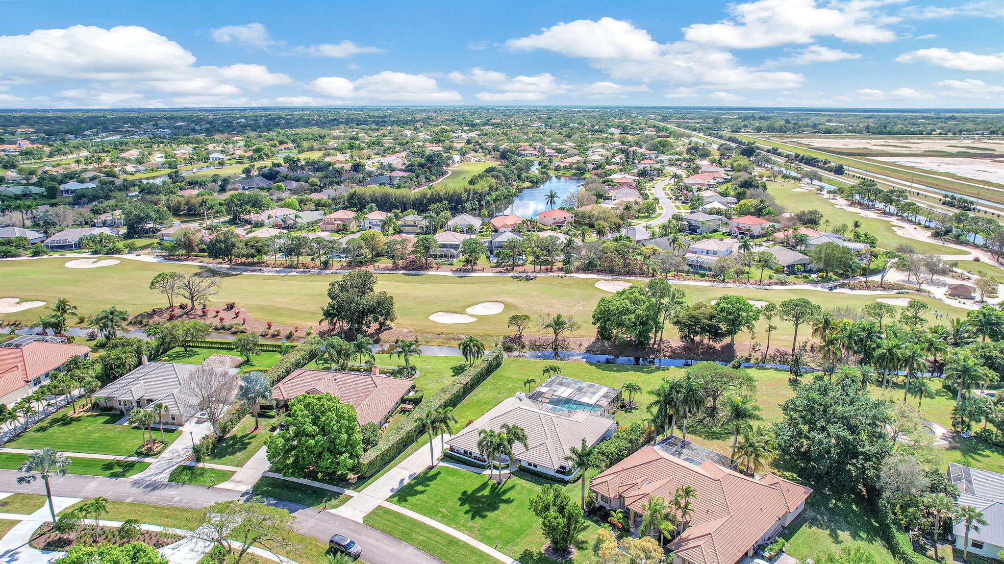 MEADOW WOOD OF THE LANDINGS AT WELLINGTO - Residential