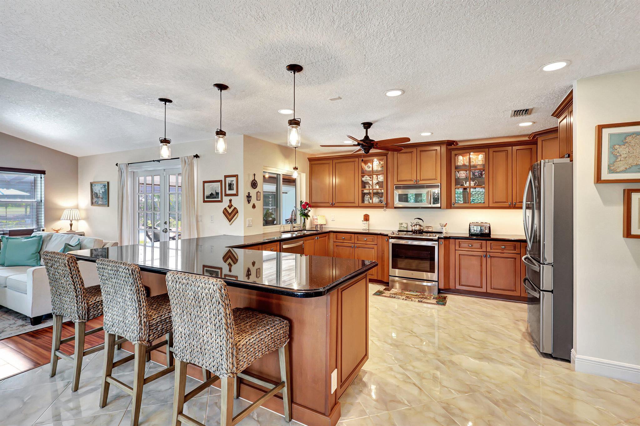 MEADOW WOOD OF THE LANDINGS AT WELLINGTO - Residential