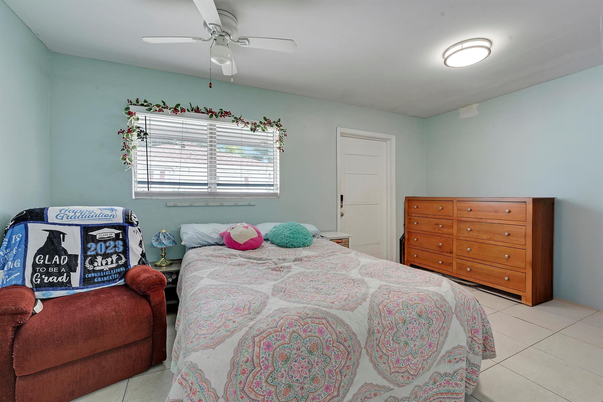 LAKE WORTH HEIGHTS - Residential Income