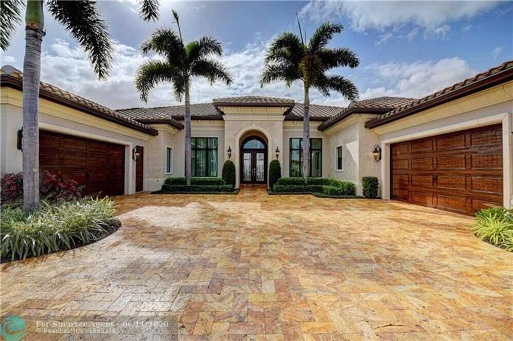 Photo of 16853 Crown Bridge Drive, Delray Beach, FL 33446 (MLS # R11095063)