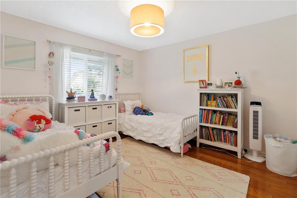 Pine Ridge 112-37 B - Residential