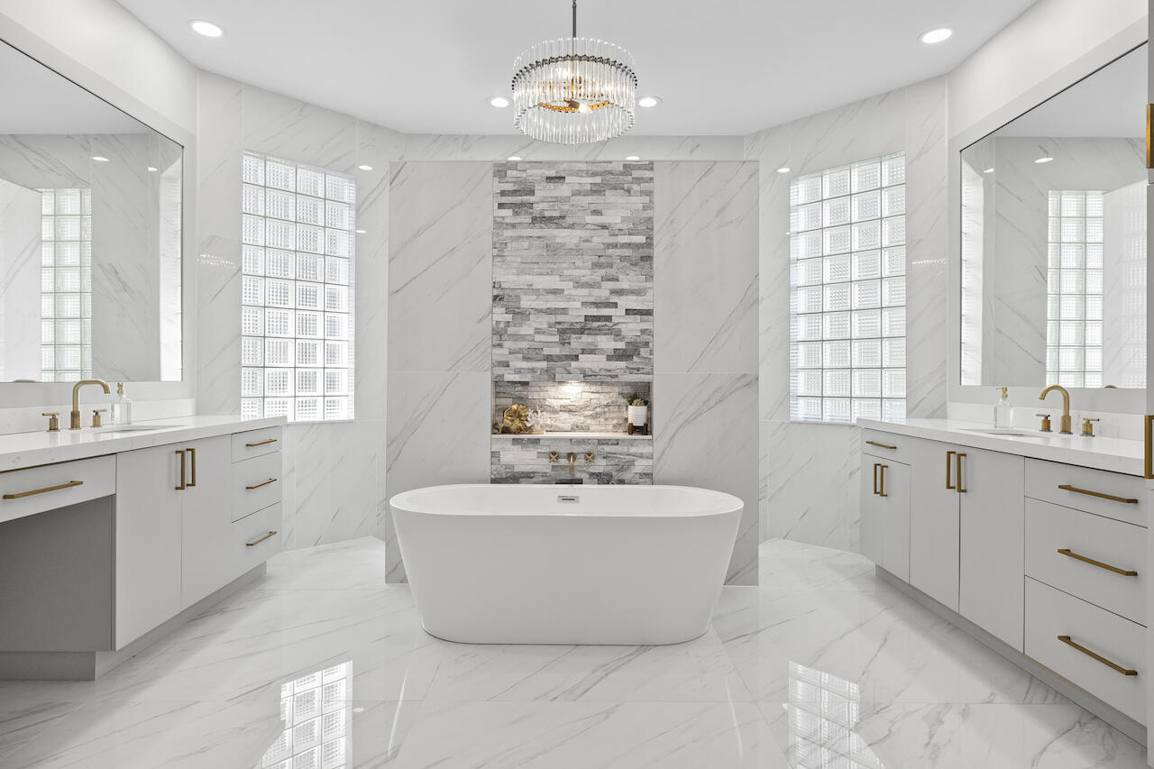 BINKS FOREST OF THE LANDINGS AT WELLINGTON - Residential Lease