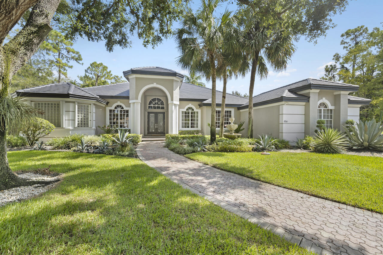 BINKS FOREST OF THE LANDINGS AT WELLINGTON - Residential Lease