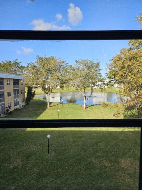 SANDALFOOT SOUTH TWO CONDO OR2089P775 - Residential