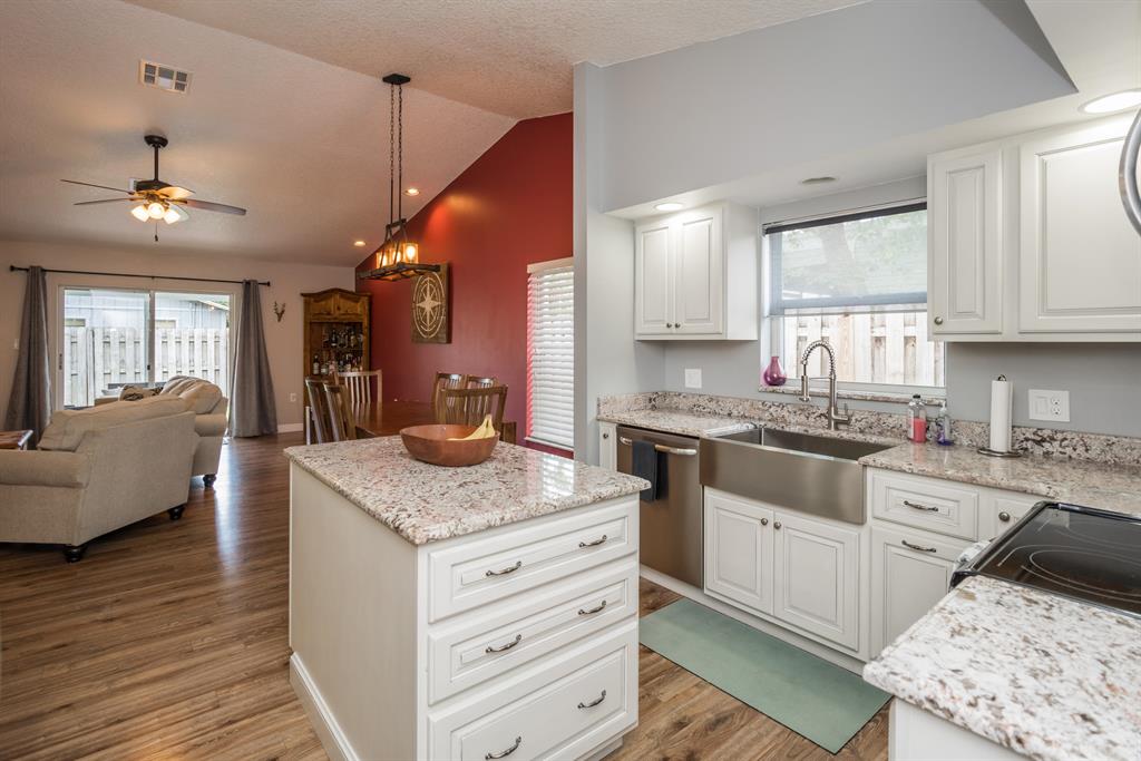 North Palm Beach Hgts - Residential