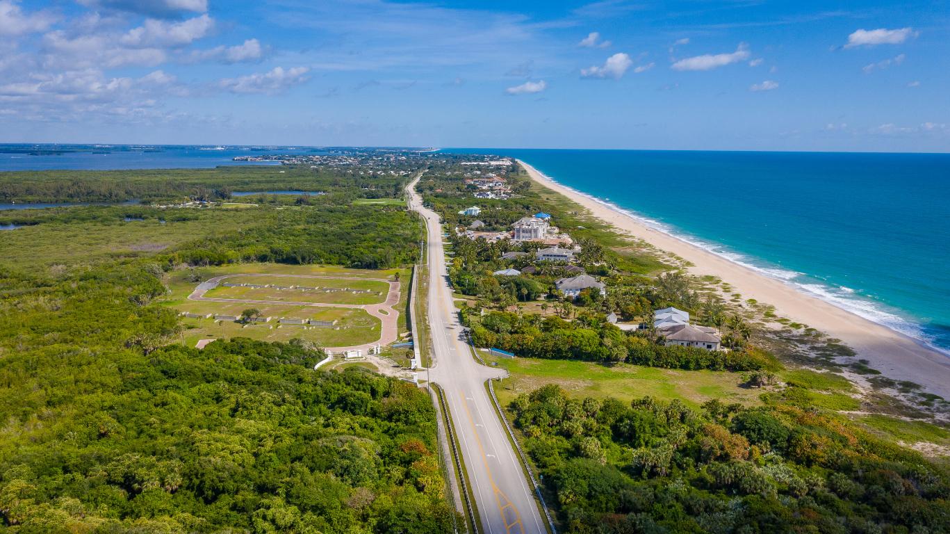 Round Island Planation _ Vero Beach Ocean Club - Residential