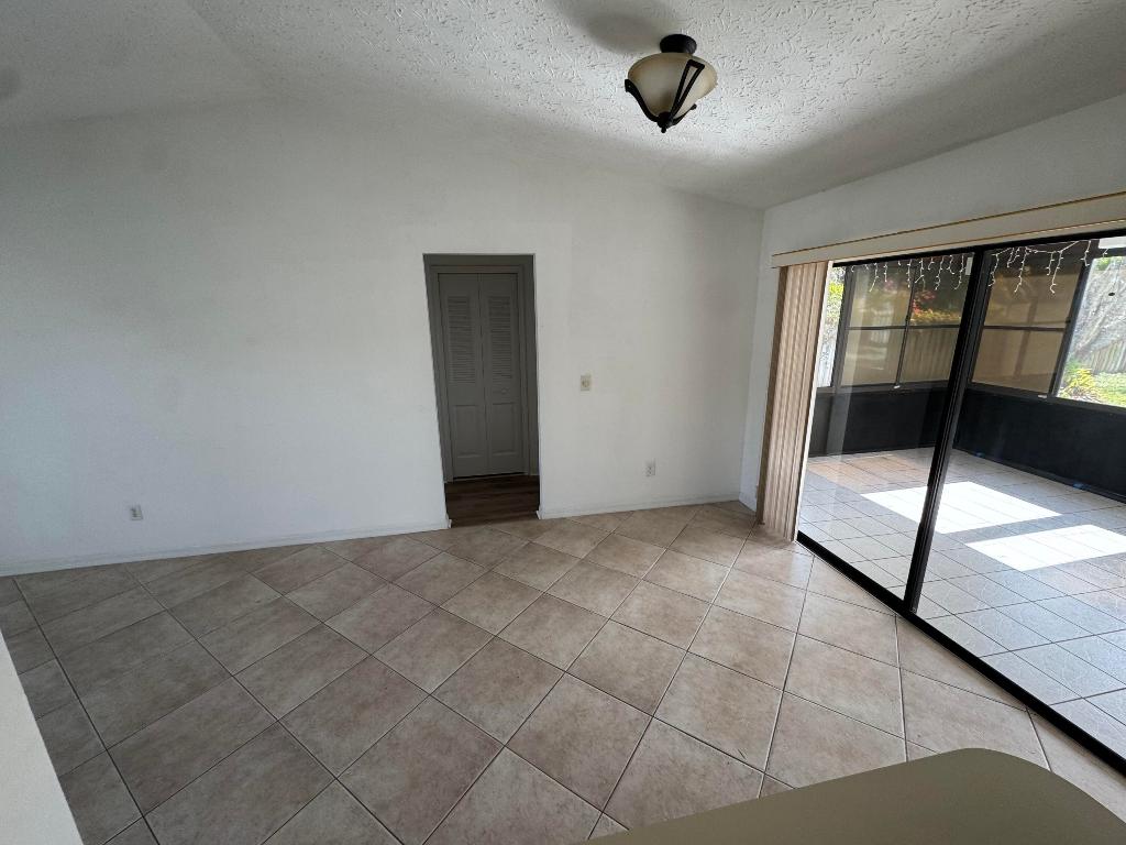 PORT ST LUCIE SECTION 30 - Residential Lease