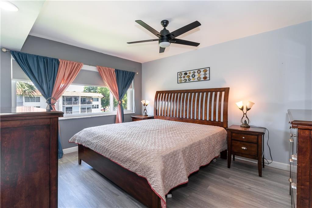 Hollybrook Golf & Tennis - Residential