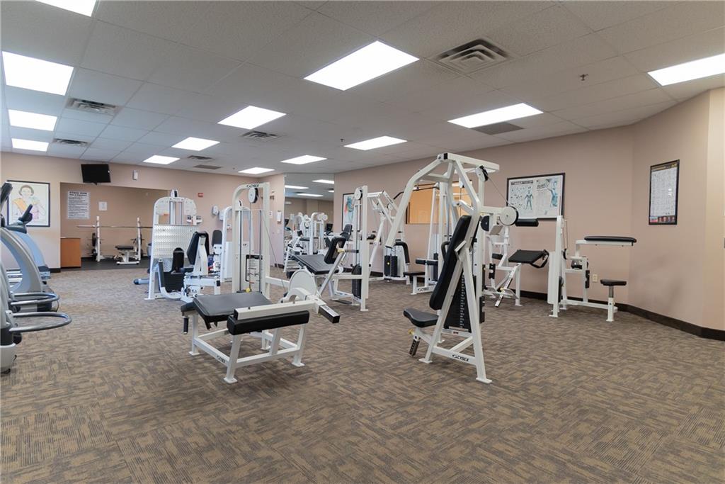 Hollybrook Golf & Tennis - Residential