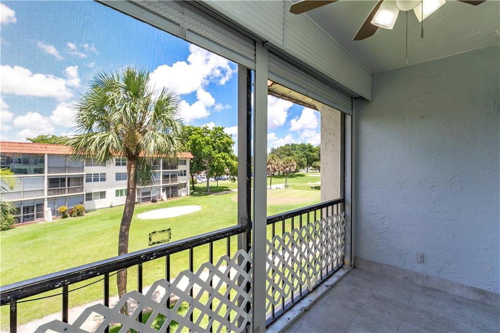 Hollybrook Golf & Tennis - Residential