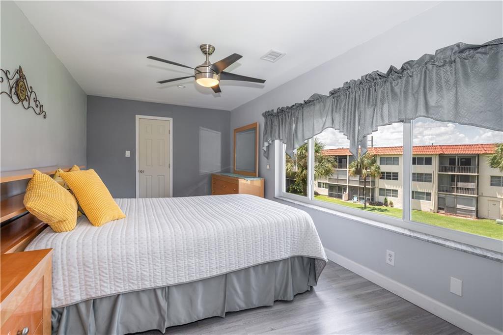 Hollybrook Golf & Tennis - Residential