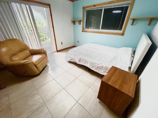 HOLIDAY BY THE SEA - Residential Lease