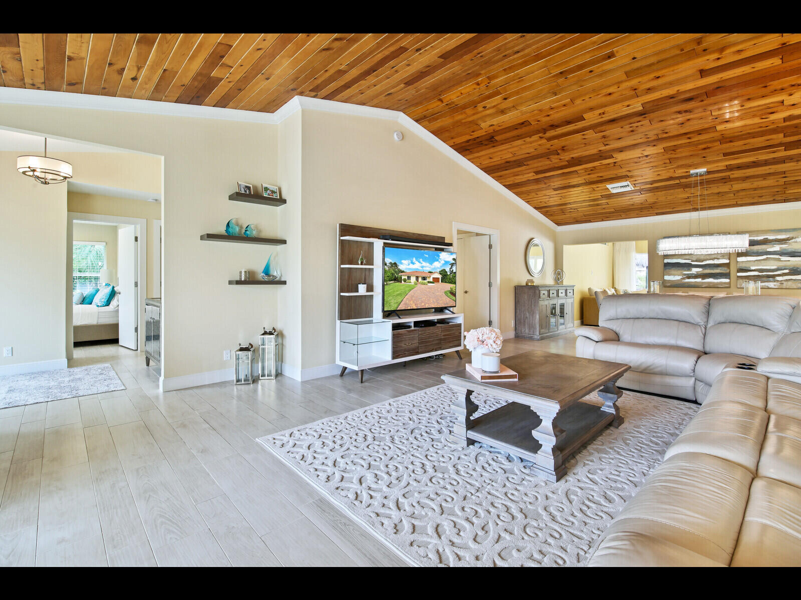 TOMKUS - Residential Lease