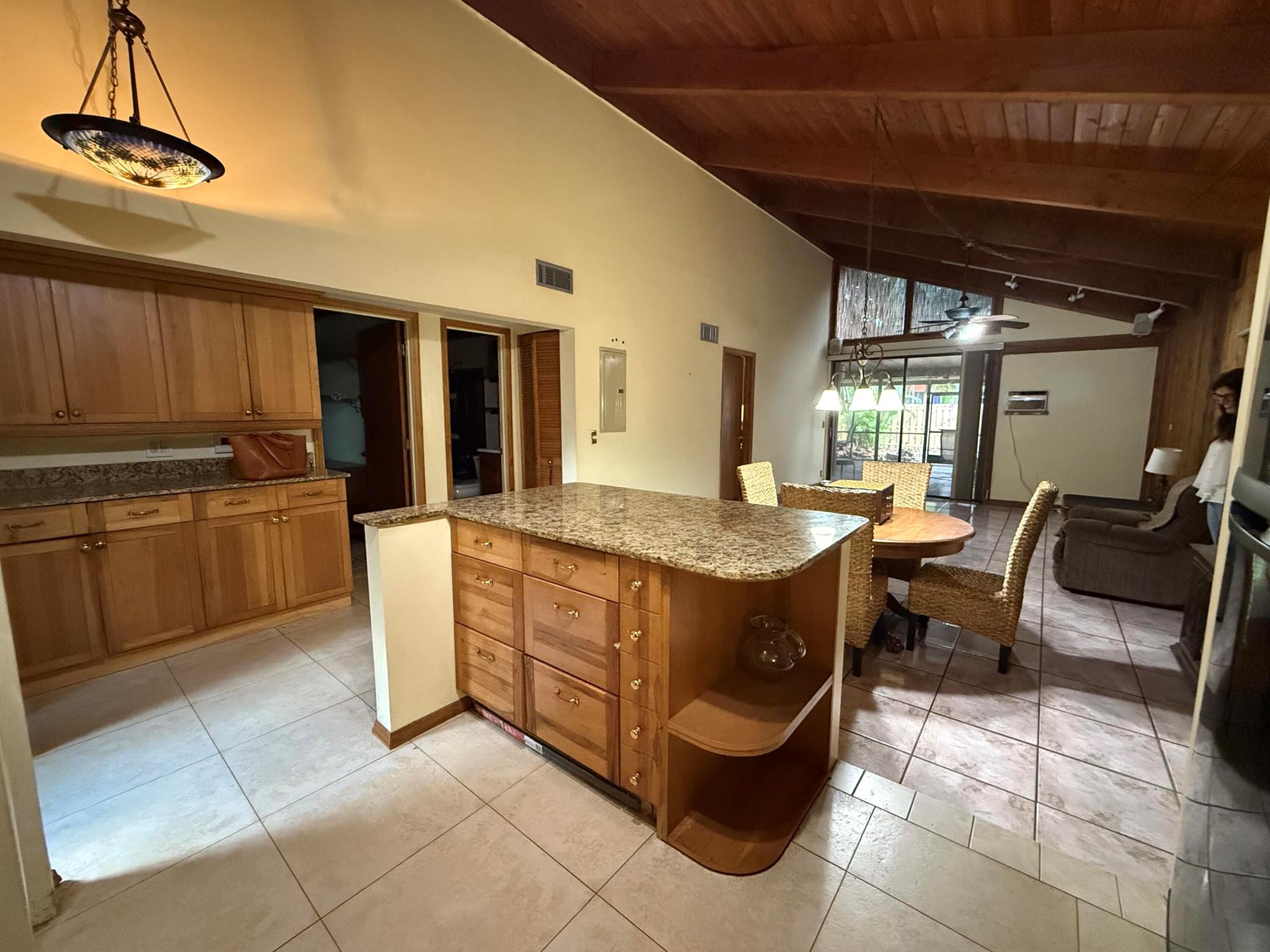 PALM-AIRE VILLAGE 4TH SEC - Residential