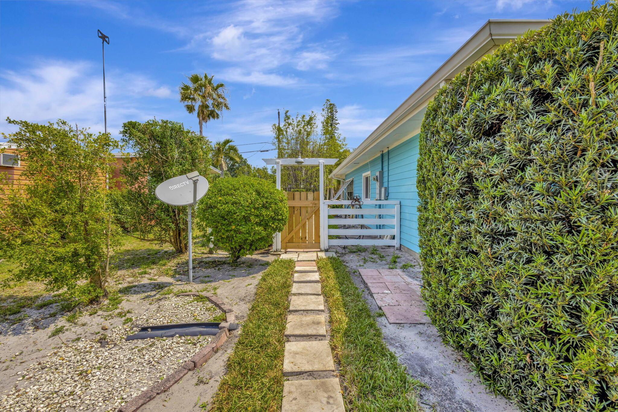 SOUTH PORT ST LUCIE UNIT - Residential