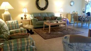 COLONIAL CLUB - Residential