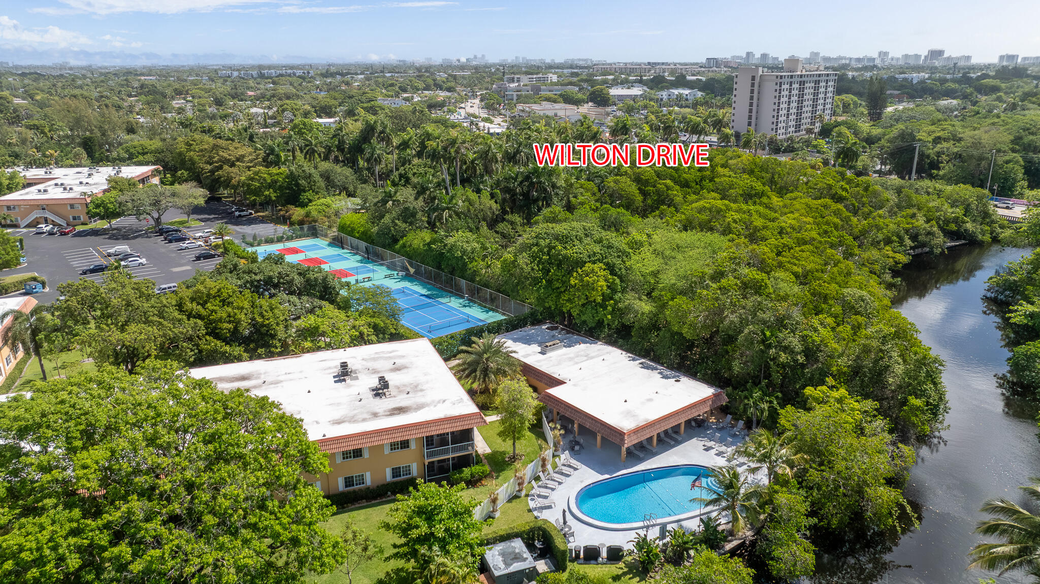 MANOR GROVE VILLAGE FOUR CONDO - Residential