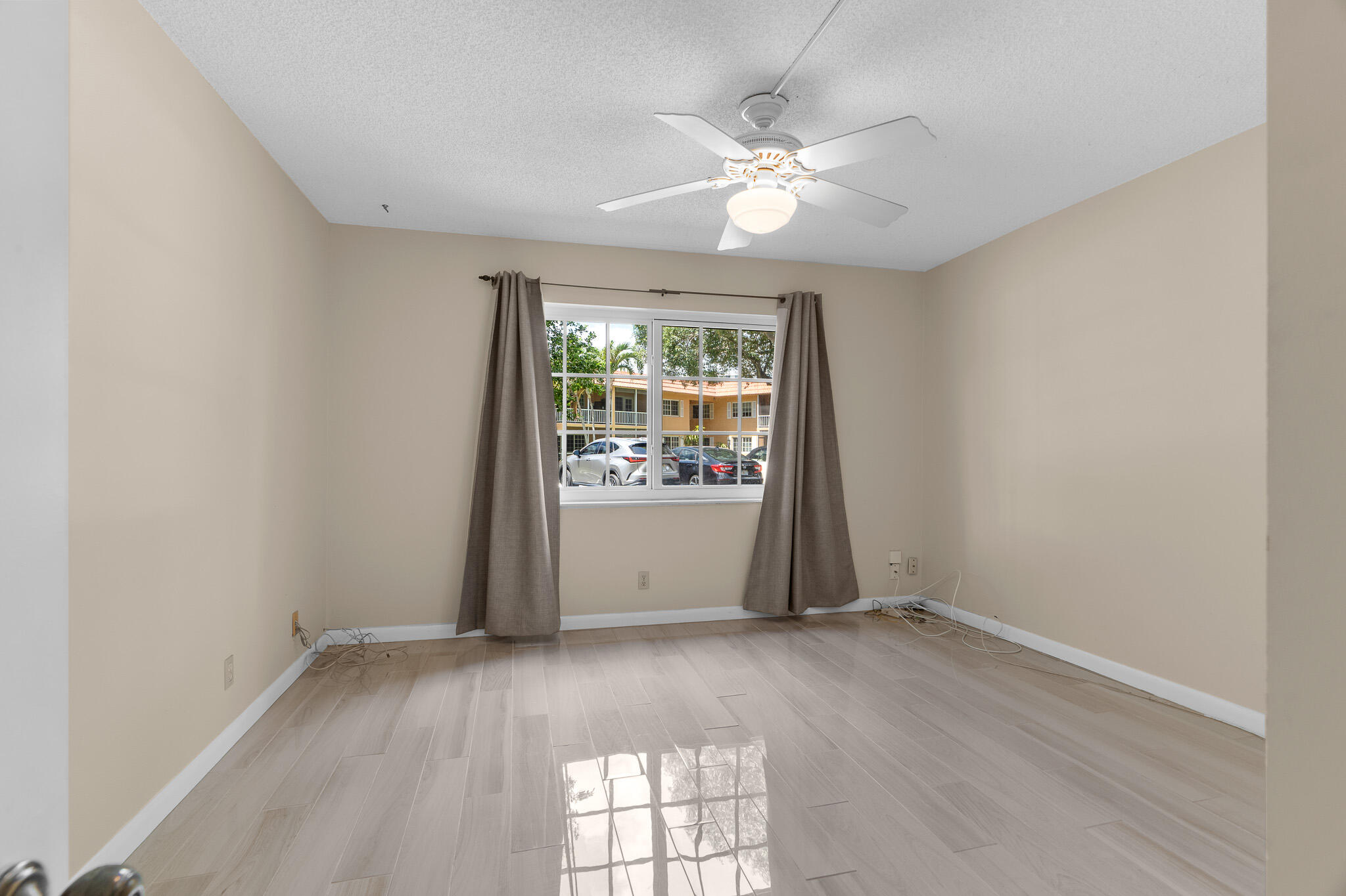 MANOR GROVE VILLAGE FOUR CONDO - Residential