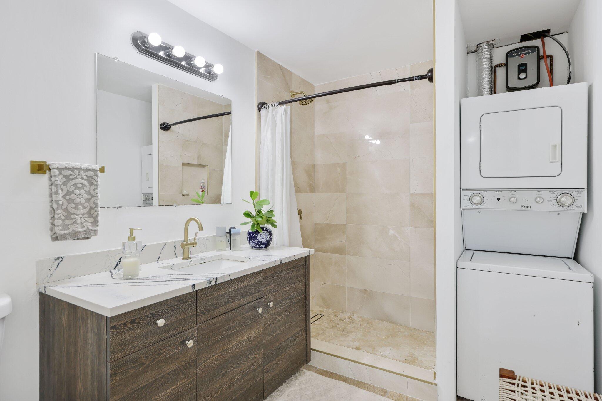 PALM BEACH FARMS CO 3 - Residential