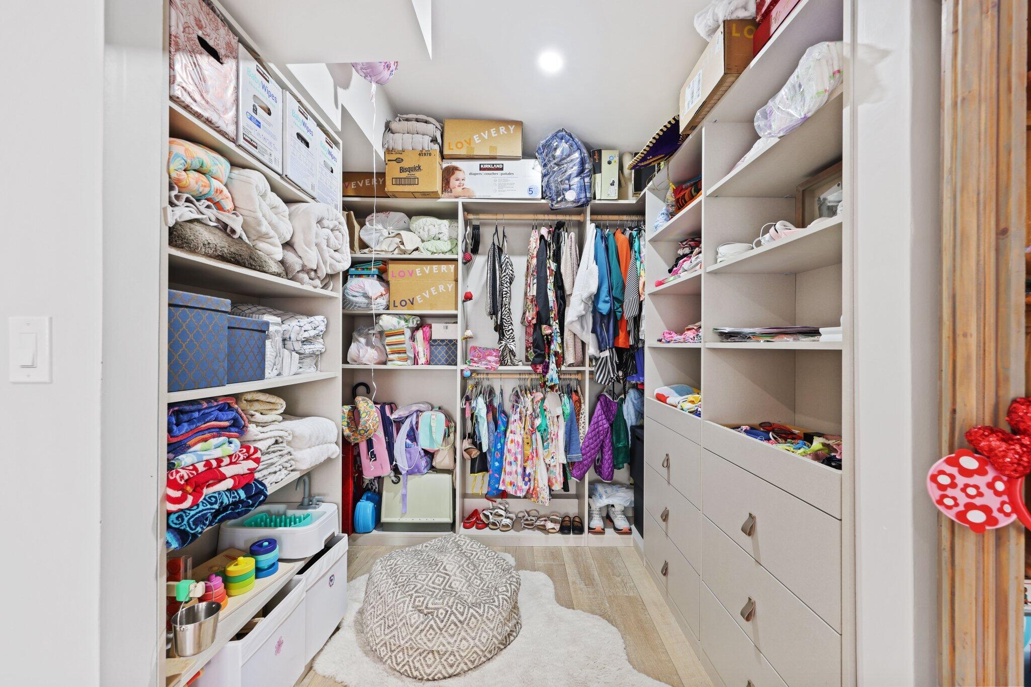 PALM BEACH FARMS CO 3 - Residential