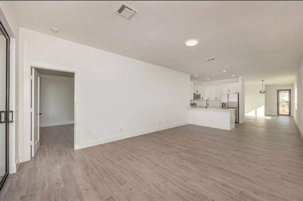 Photo of 1605 N 23rd Street, Fort Pierce, FL 34950 (MLS # F10537996)