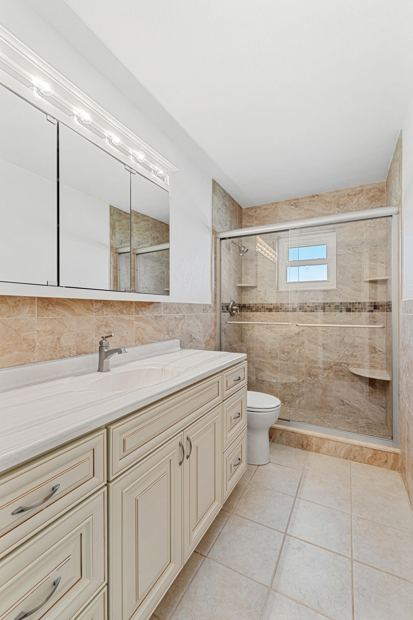 PALM BEACH LEISUREVILLE SEC 7 - Residential