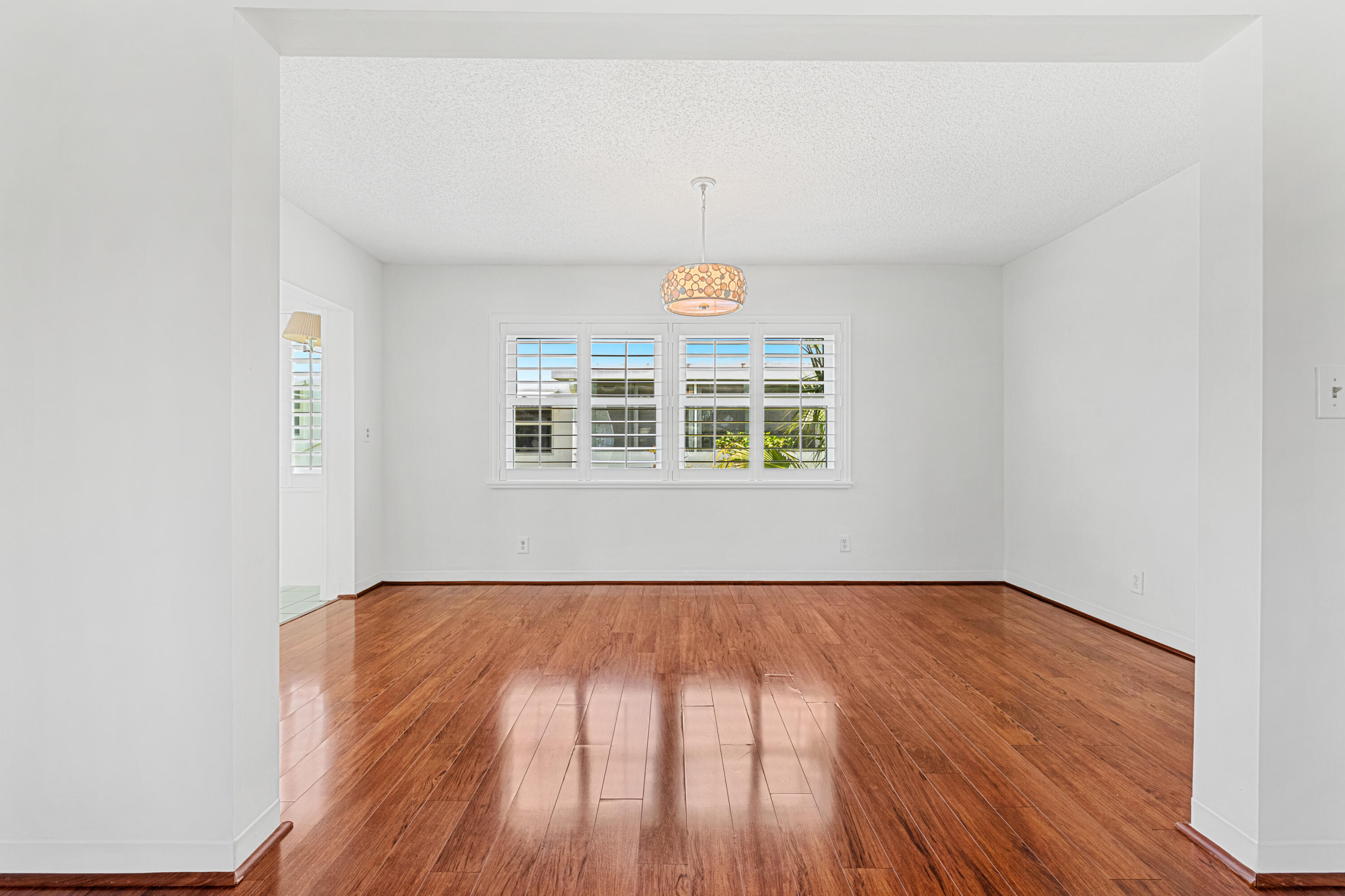 PALM BEACH LEISUREVILLE SEC 7 - Residential