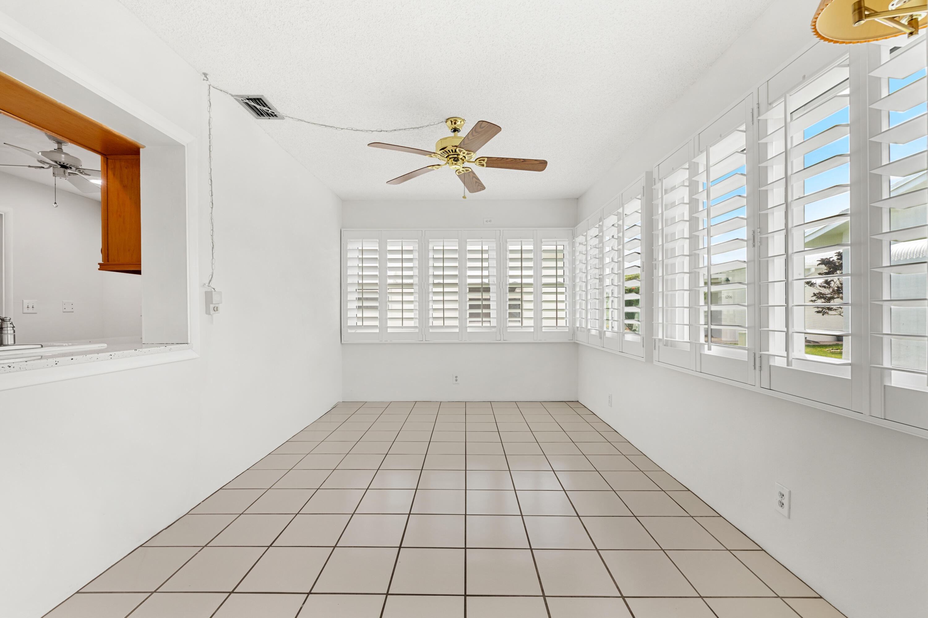 PALM BEACH LEISUREVILLE SEC 7 - Residential