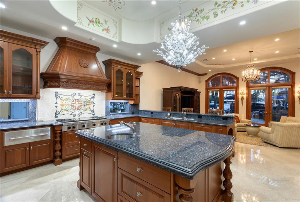 Lighthouse Point First Se - Residential