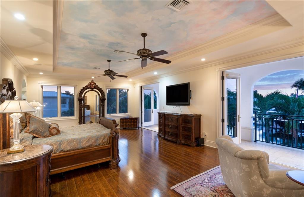 Lighthouse Point First Se - Residential