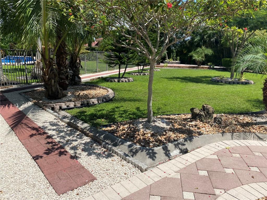 Mariners Cove Of Eagle La - Residential