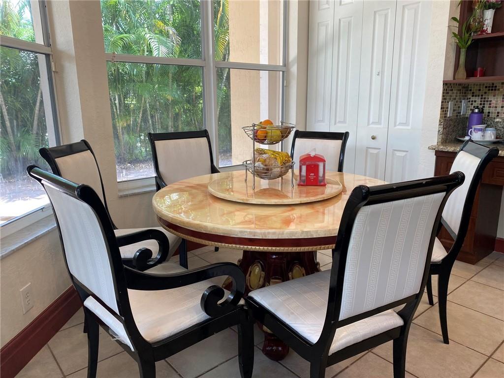 Mariners Cove Of Eagle La - Residential