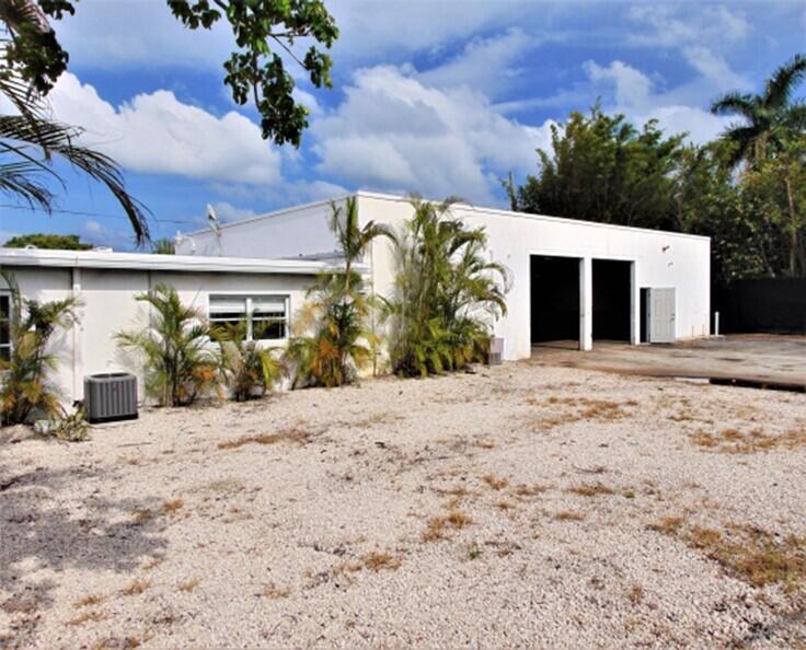 HIGHLAND PARK DELRAY - Commercial Sale