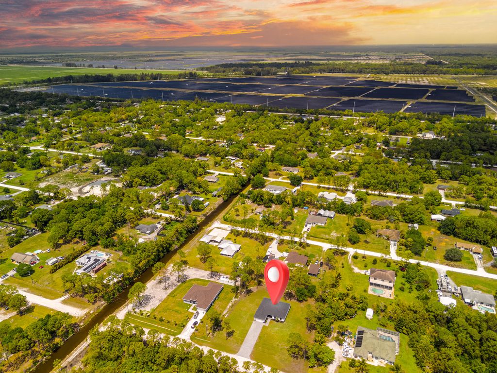 Photo of 18189 Orange Grove Boulevard, Loxahatchee, FL 33470 (MLS # R11081200)