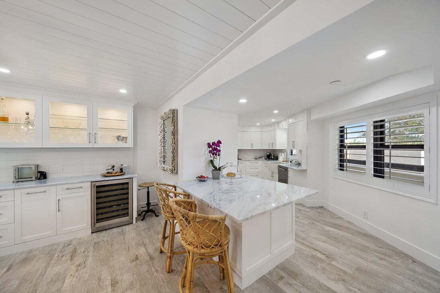 SANDPOINTE BAY CONDO - Residential Lease