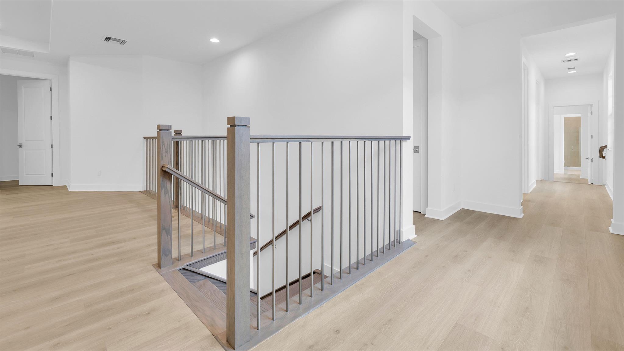 ALTON NEIGHBORHOOD - Residential