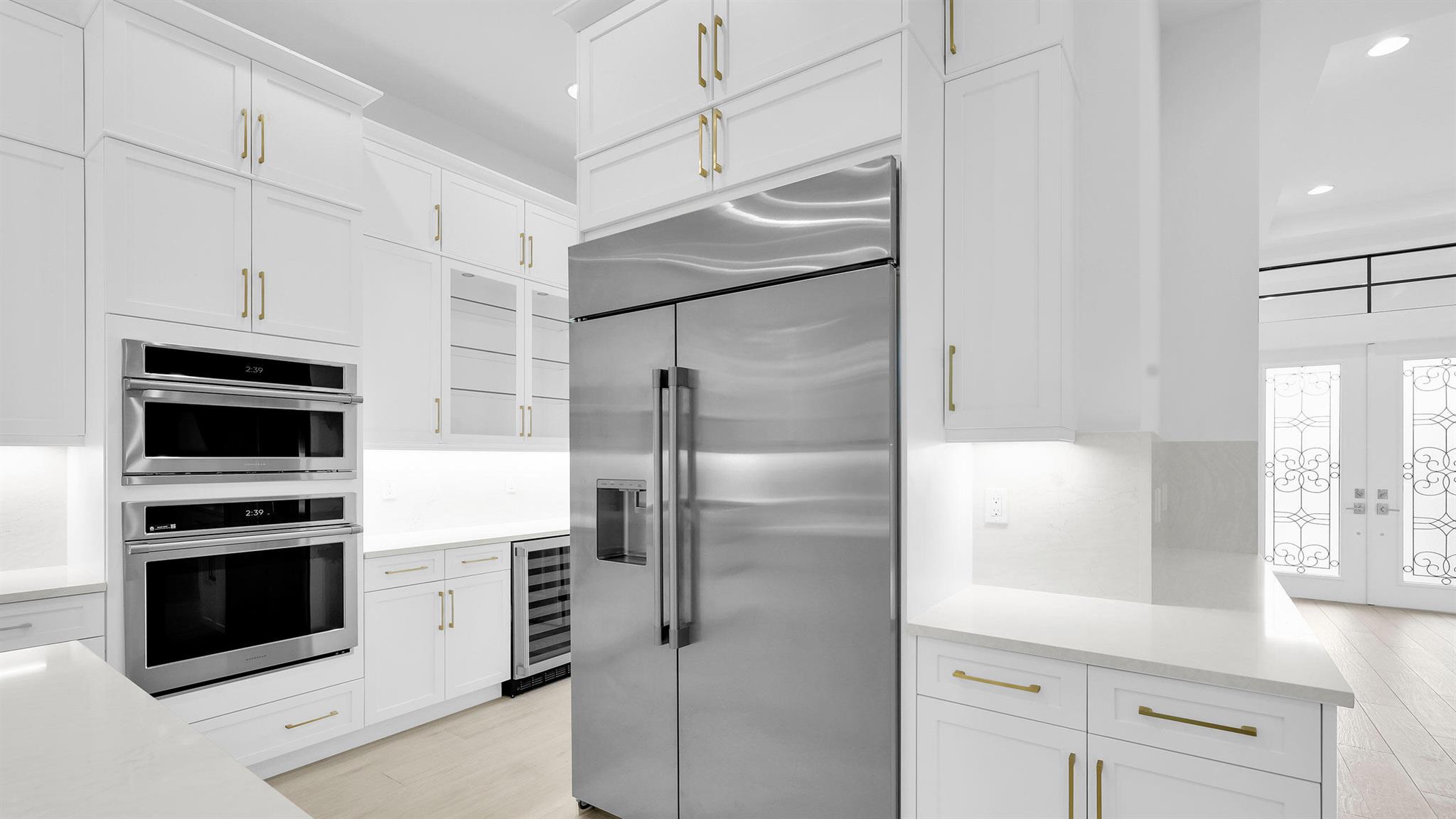 ALTON NEIGHBORHOOD - Residential